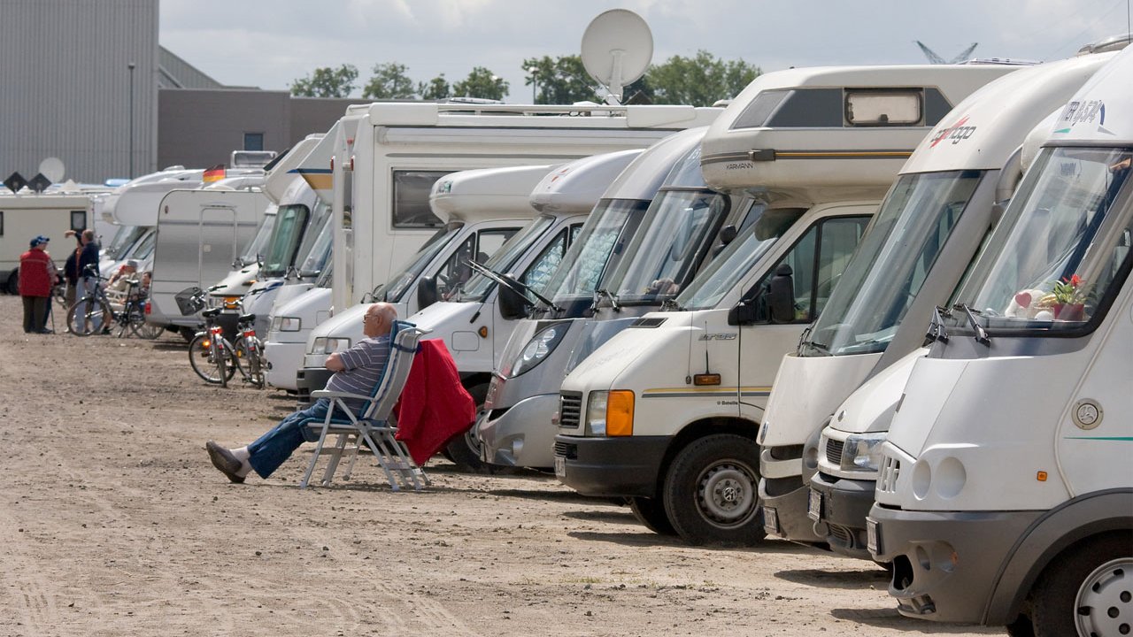 papenburg-meyer-werft-2009-celebrity-equinox-052