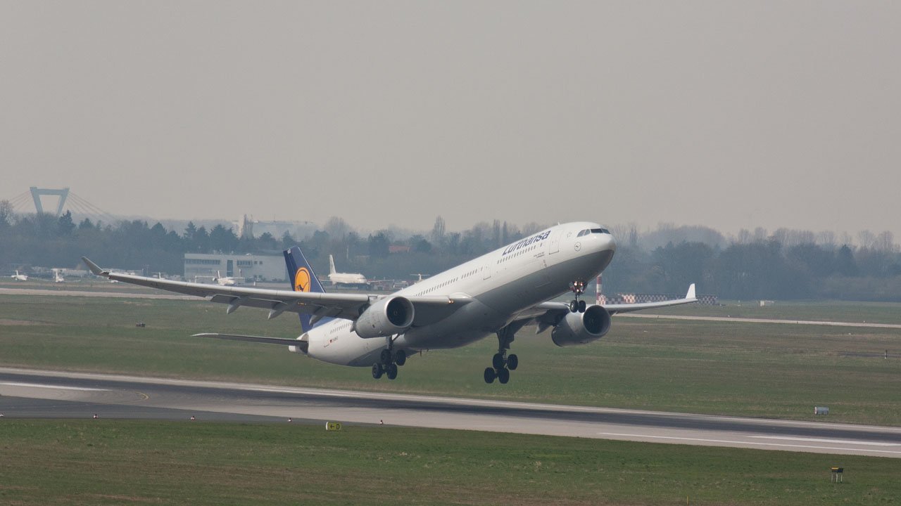 flughafen-duesseldorf-2011-008