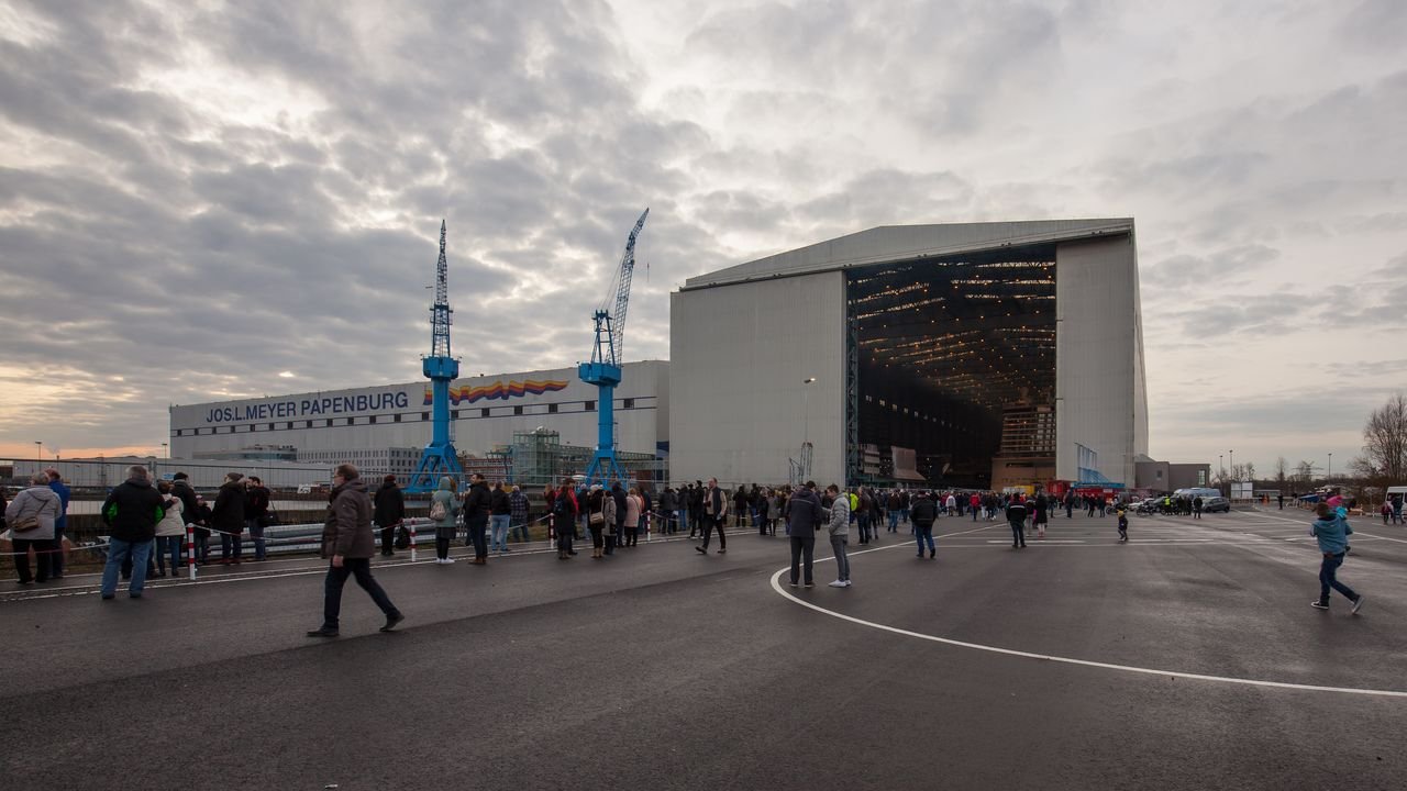Papenburg-Norwegian-Joy-2017-009