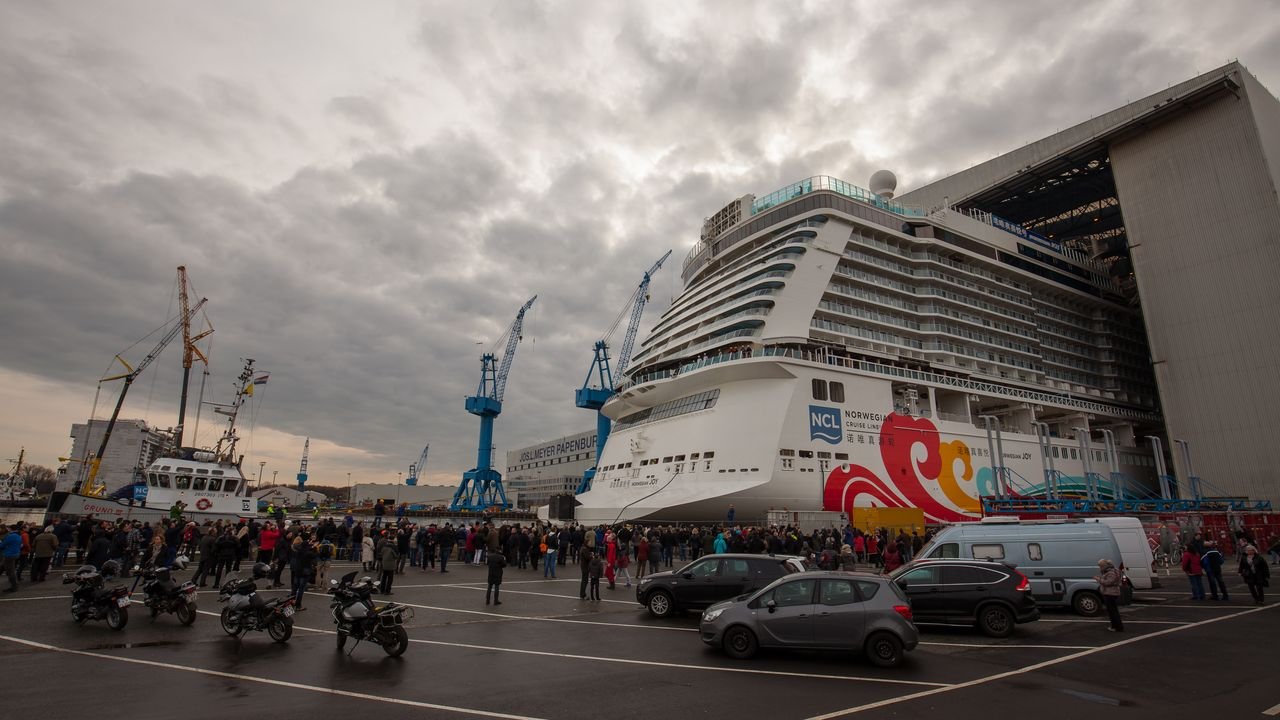 Papenburg-Norwegian-Joy-2017-021