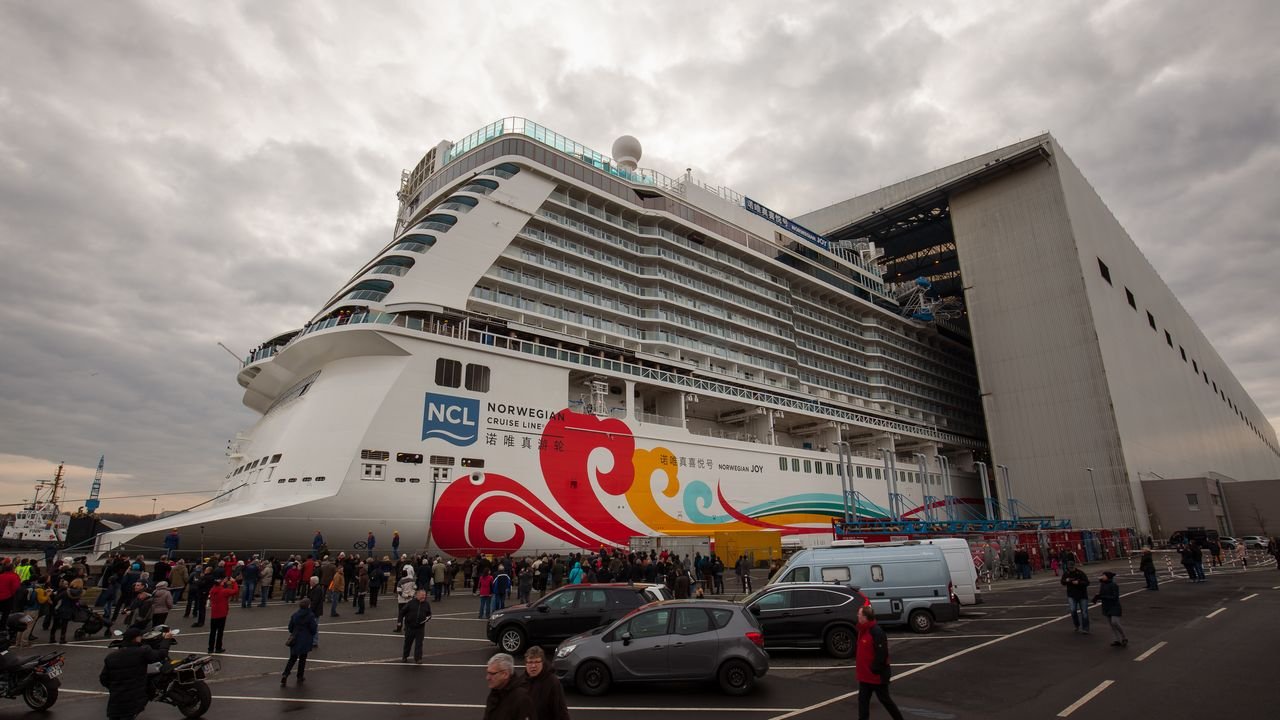 Papenburg-Norwegian-Joy-2017-023