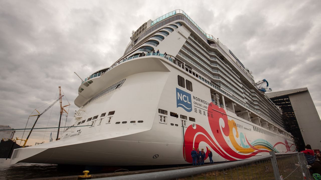 Papenburg-Norwegian-Joy-2017-033